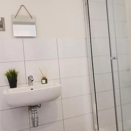 Bliss - Contractor 301 Bradford (West Yorkshire)